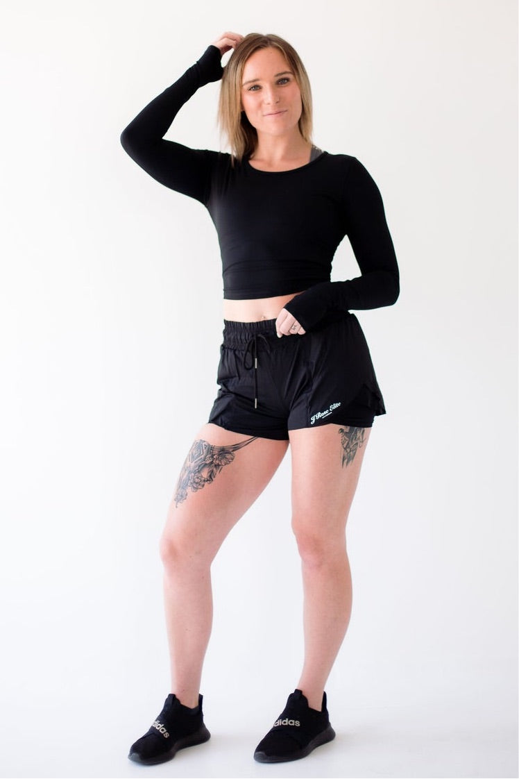 Essential Shorts-Black